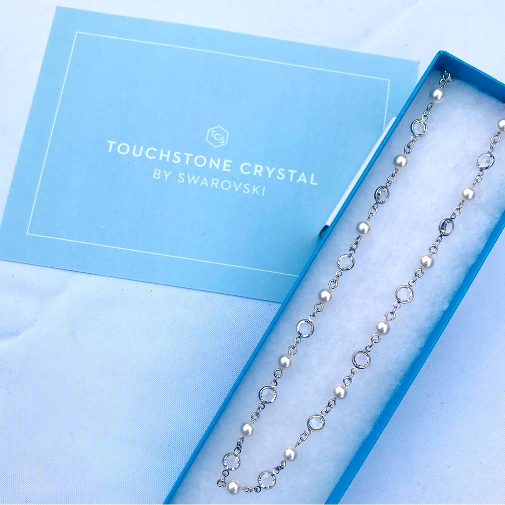 Chanelle and Crystal Pearl Necklace, White : Touchstone Crystal || 1147